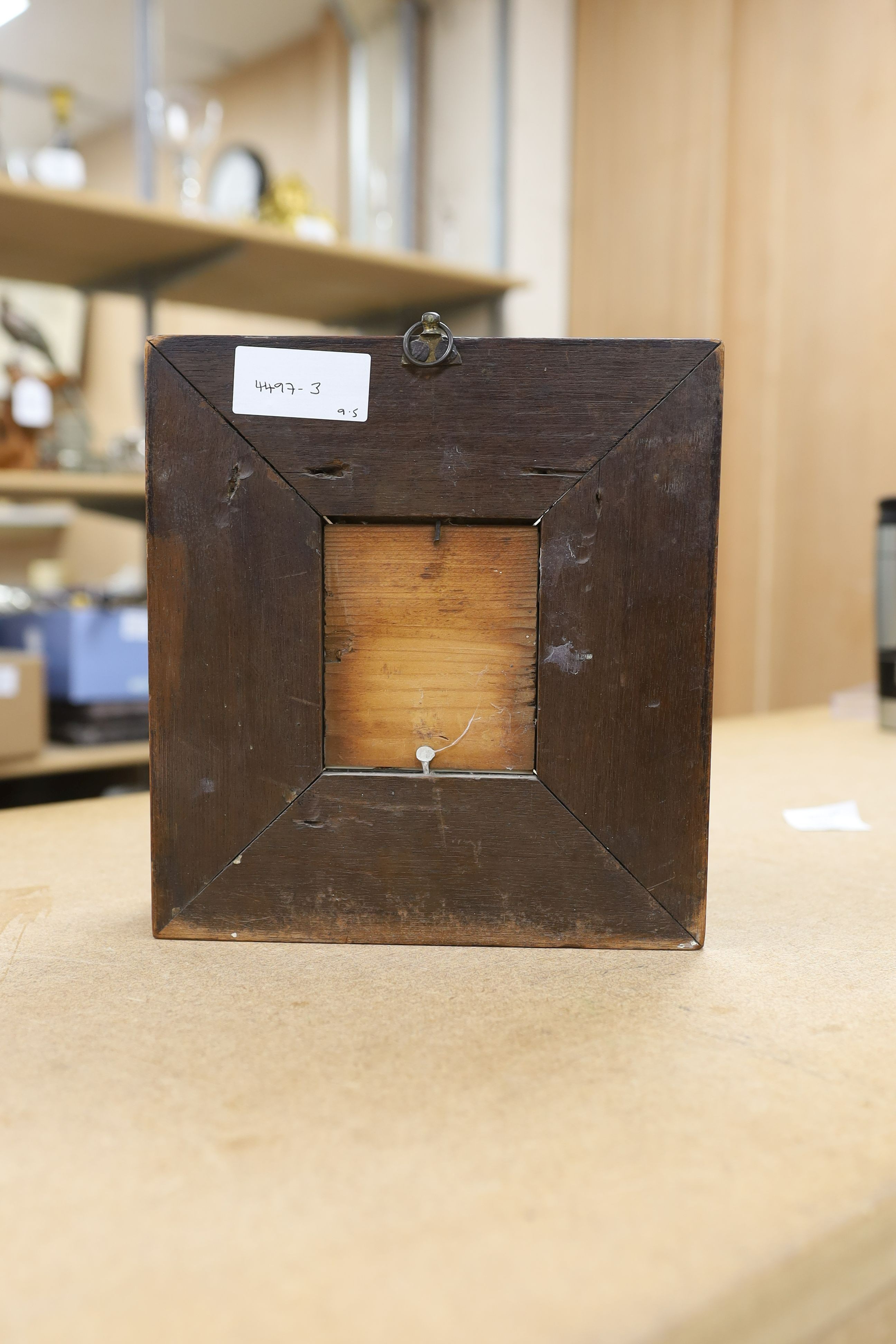 An early 19th century reeded hardwood picture frame, aperture 9 x 7cm, overall 23 x 21.5cm